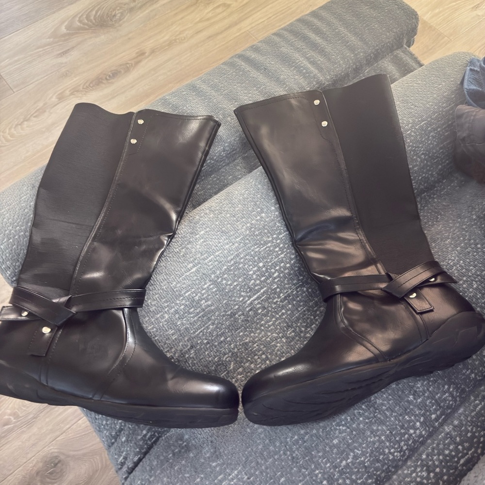Cloud walkers Verw extra wide calf boot 10 wide never worn